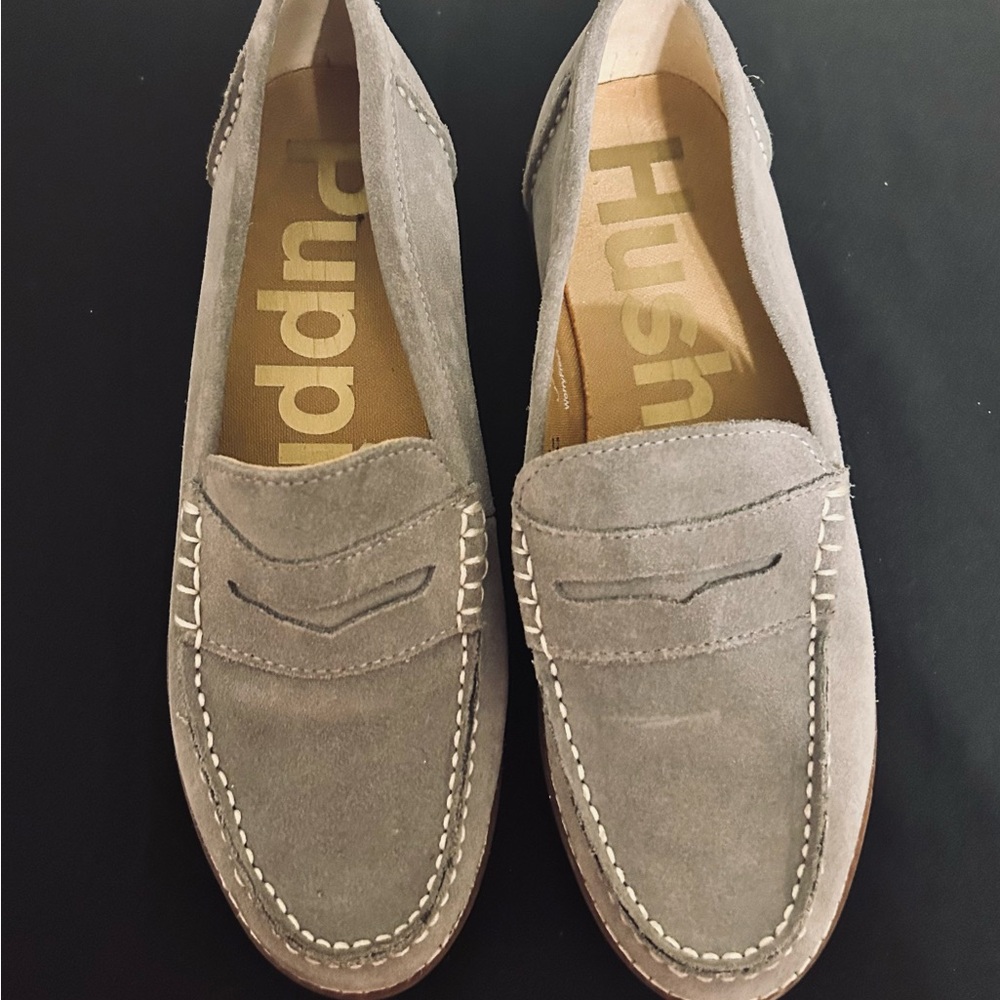 Suede Hush Puppies Wren Penny Loafers/Woman’s Size 6/Frost Gray/Like New